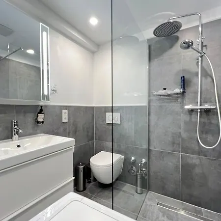 Apartment Place Nahe Messe Altstadt