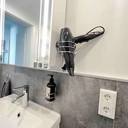 Apartment Place Nahe Messe Altstadt *