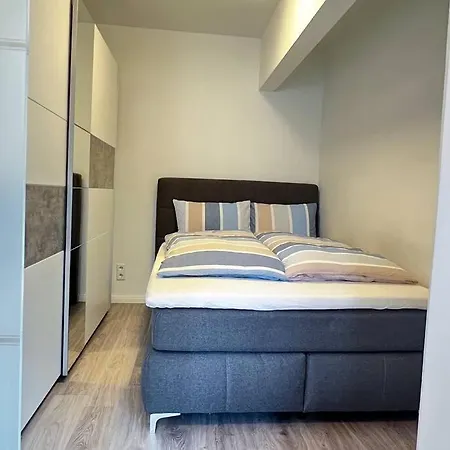 Place Nahe Messe Altstadt Apartment