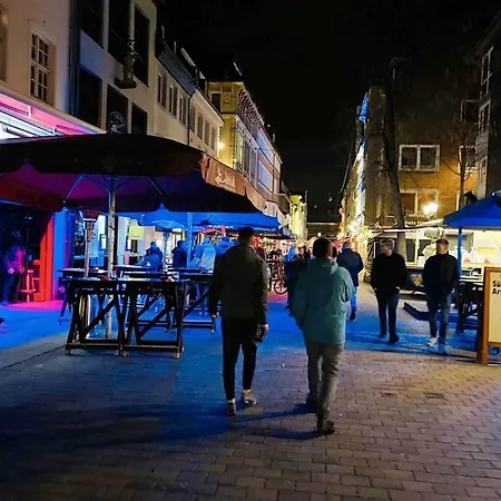 Place Nahe Messe Altstadt *